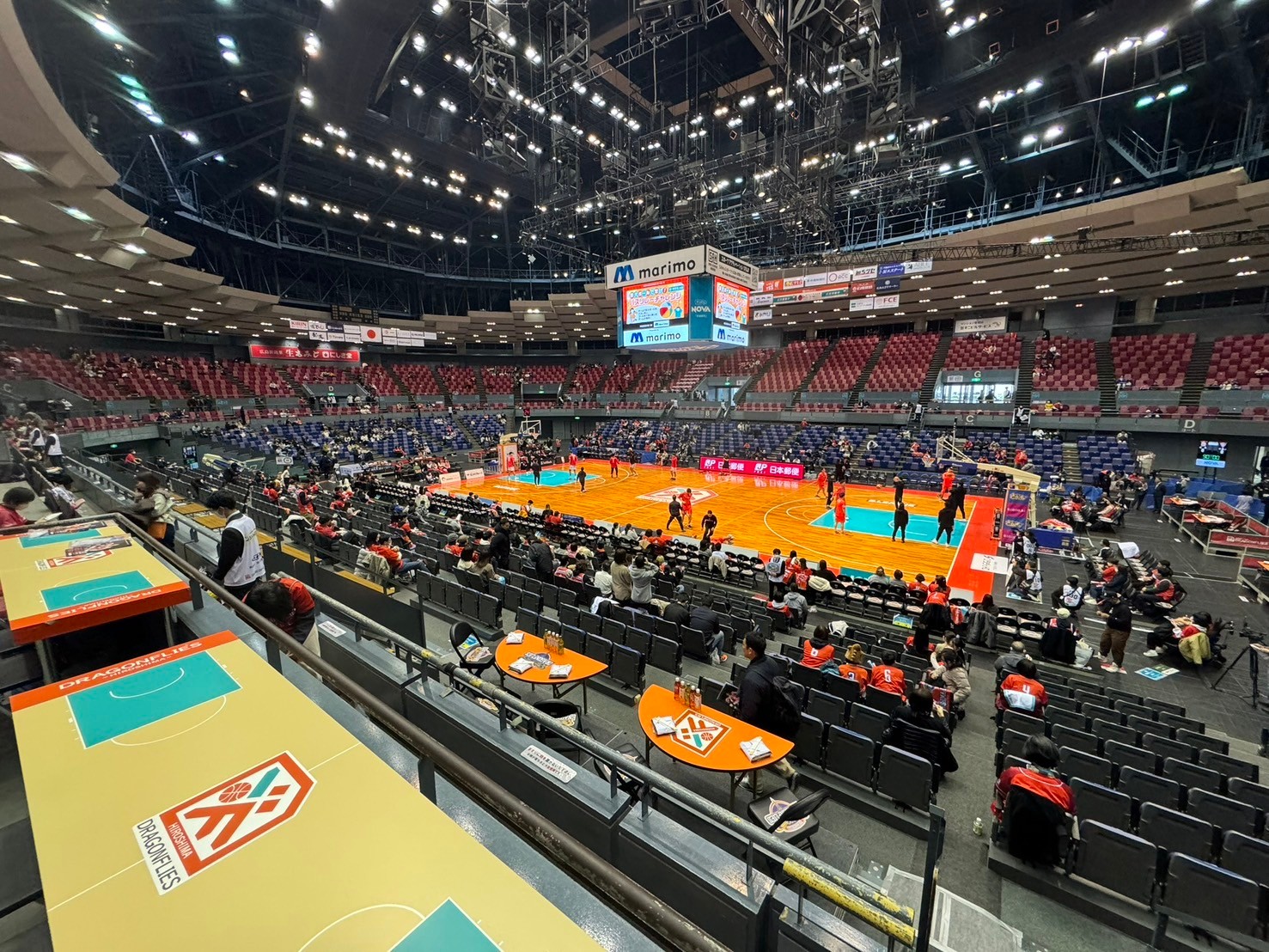 広島グリーンアリーナ 屋内