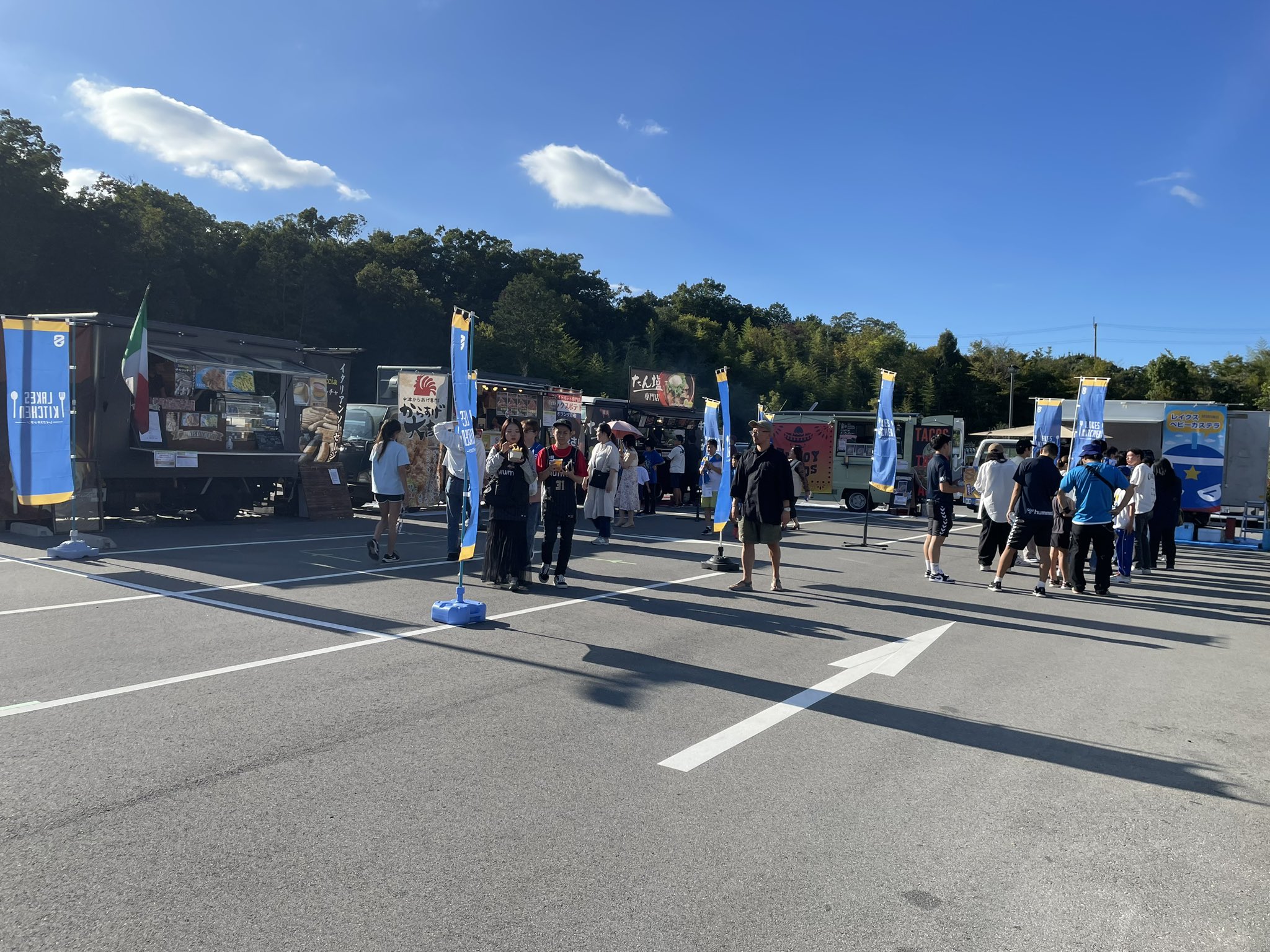 屋外キッチンカー