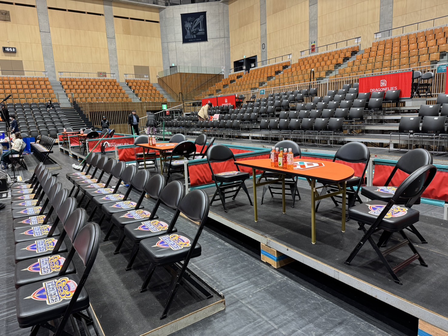 1階アウェイ側ゴールピット